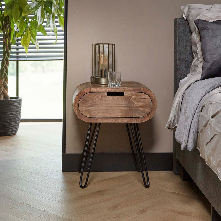 Zistra 227 fa éjjeliszekrény