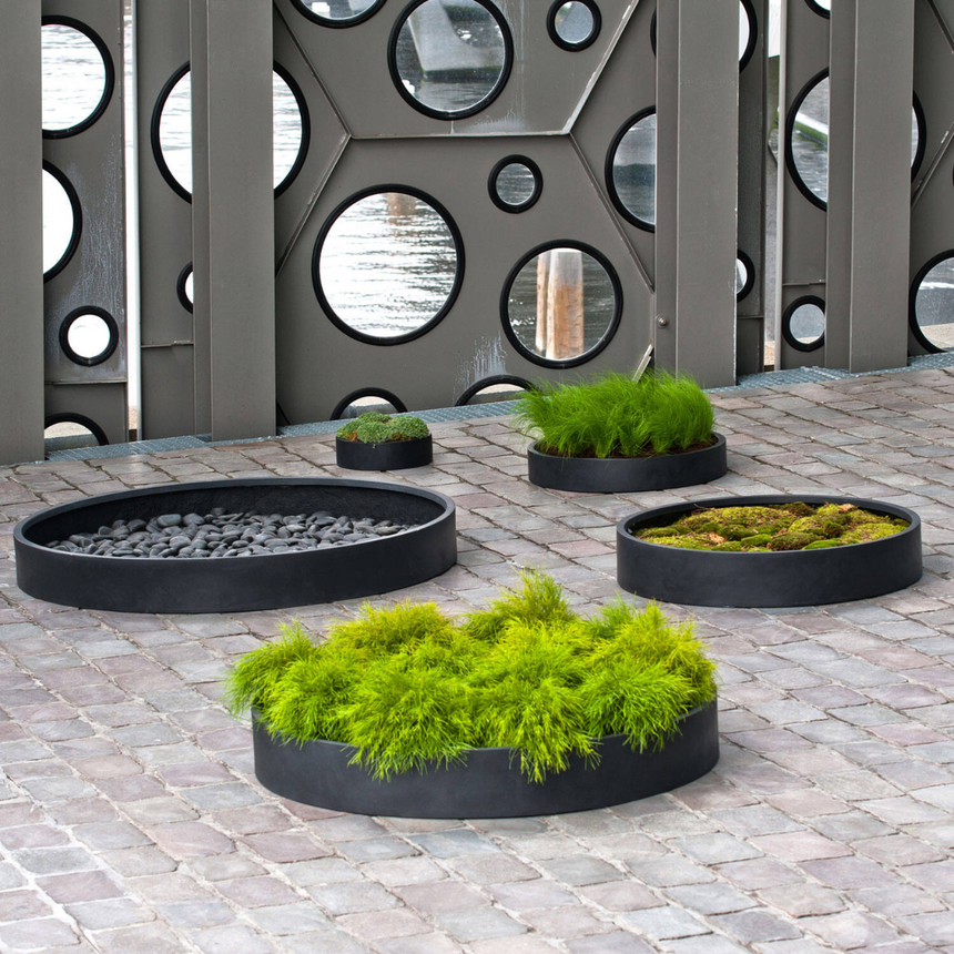 Max Low stone flower pot Ø40