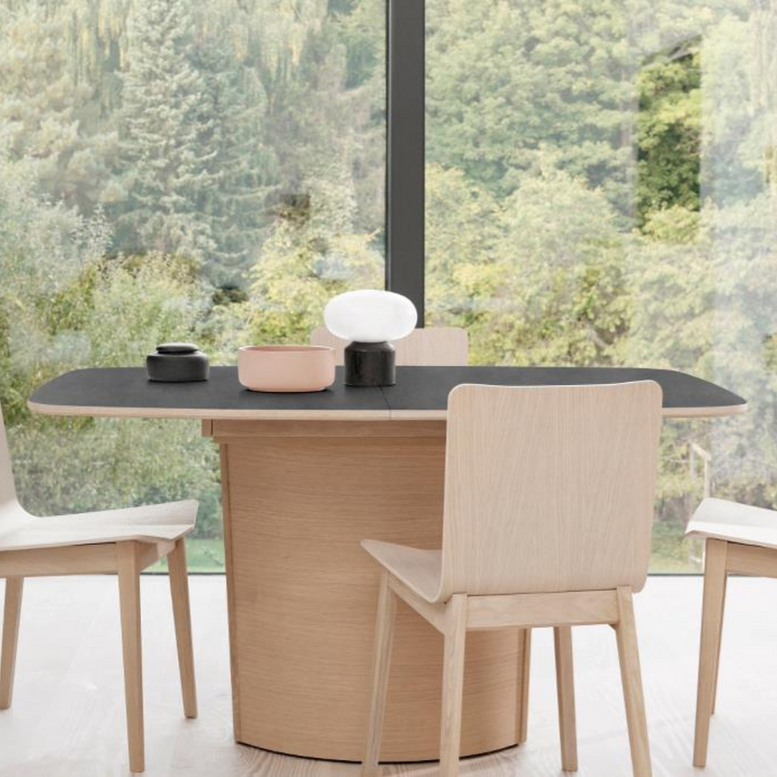 Skovby 116 bővíthető étkezőasztal