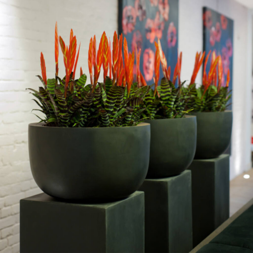 Sunny stone flower pot Ø45