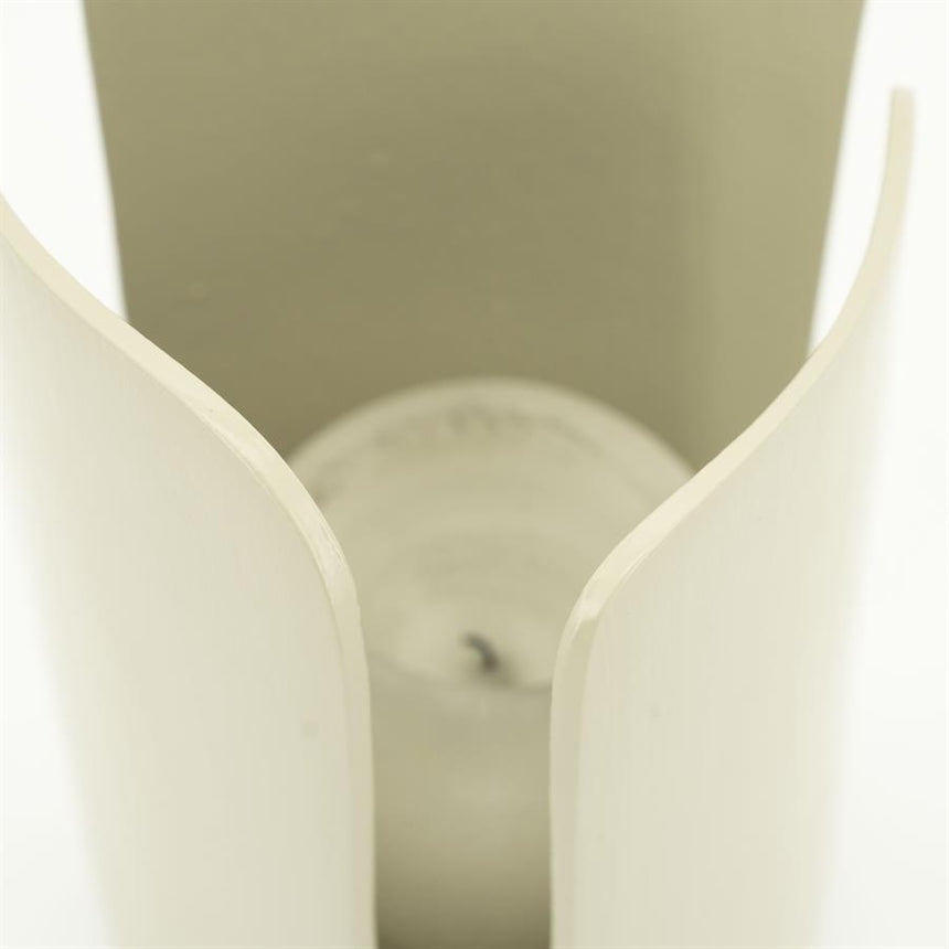 Planes metal candle holder