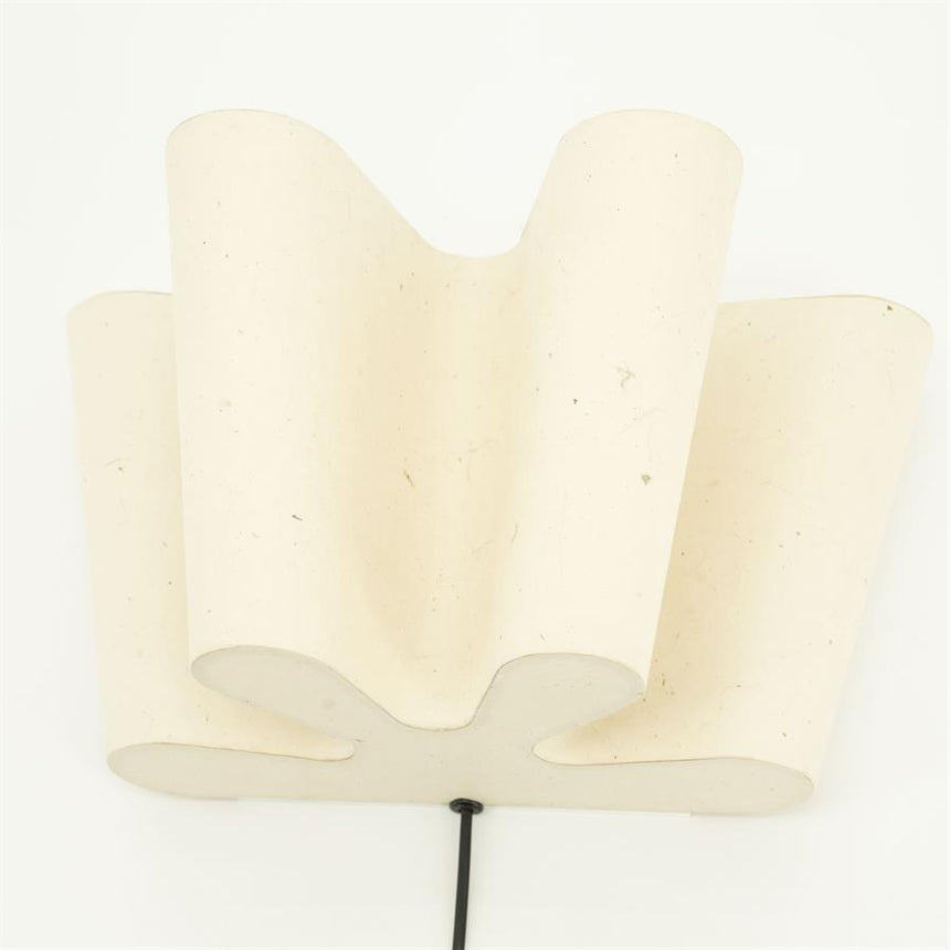Meander paper wall lamp