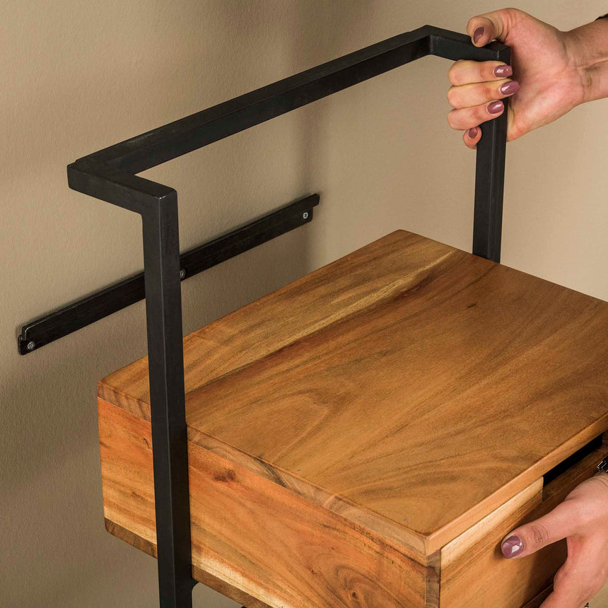 Zistra 235 fa fali éjjeliszekrény