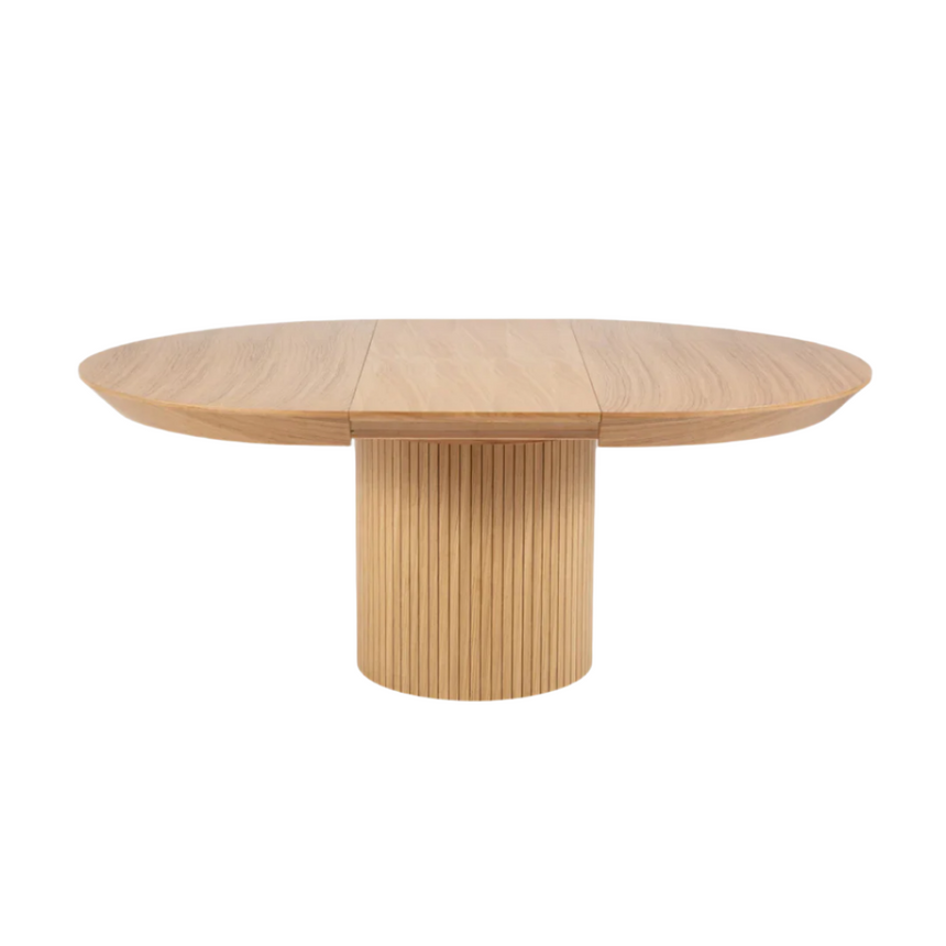 Nicole extendable wooden dining table