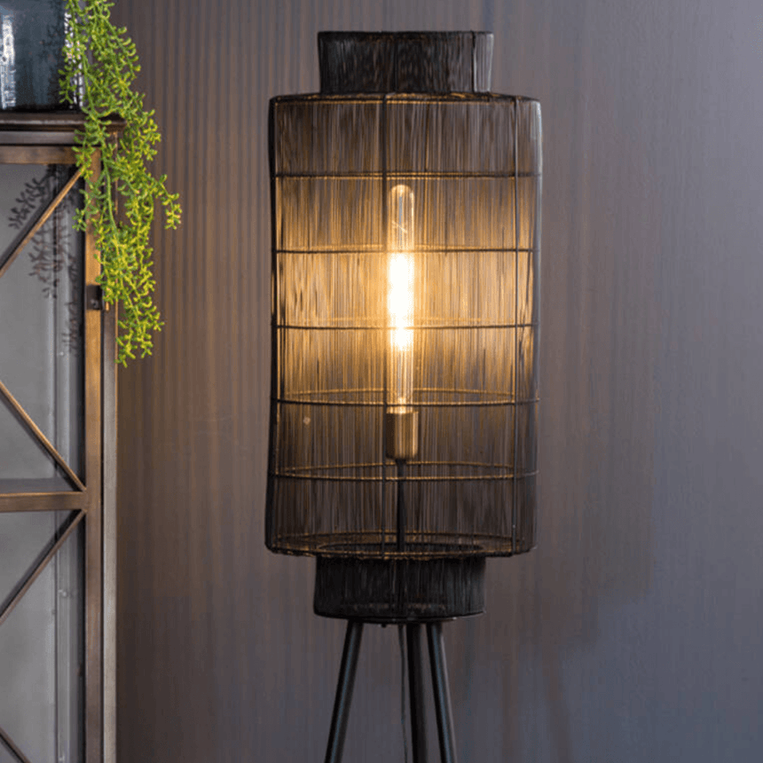 Gruaro metal floor lamp