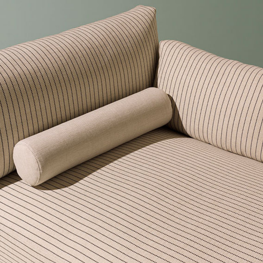 Kilt garden coffee table