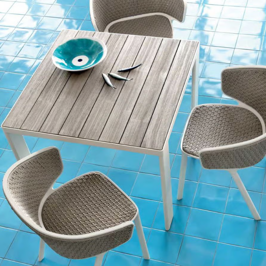 Esedra kerti étkezőasztal