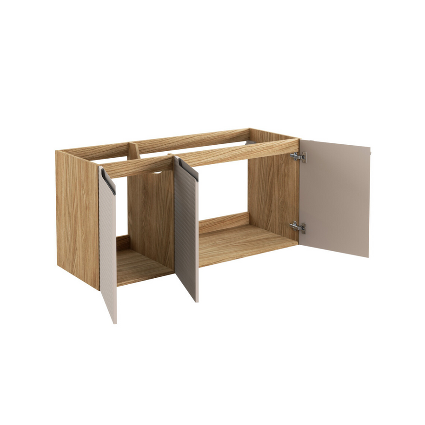 Baggy woven chenille pouf