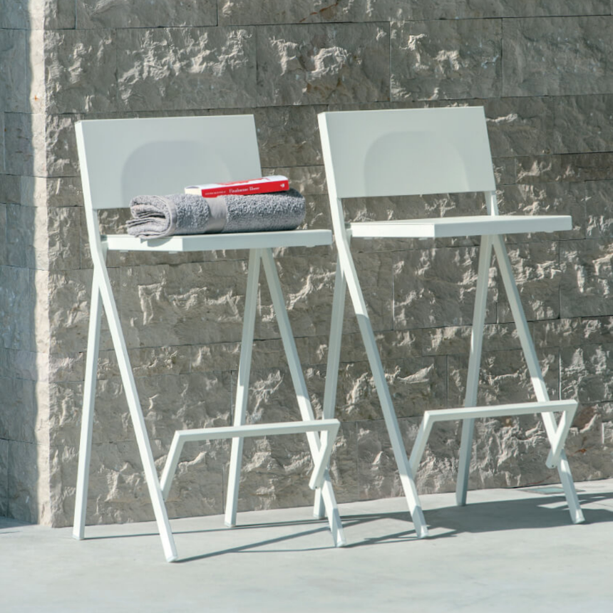 Booq acrylic bookend