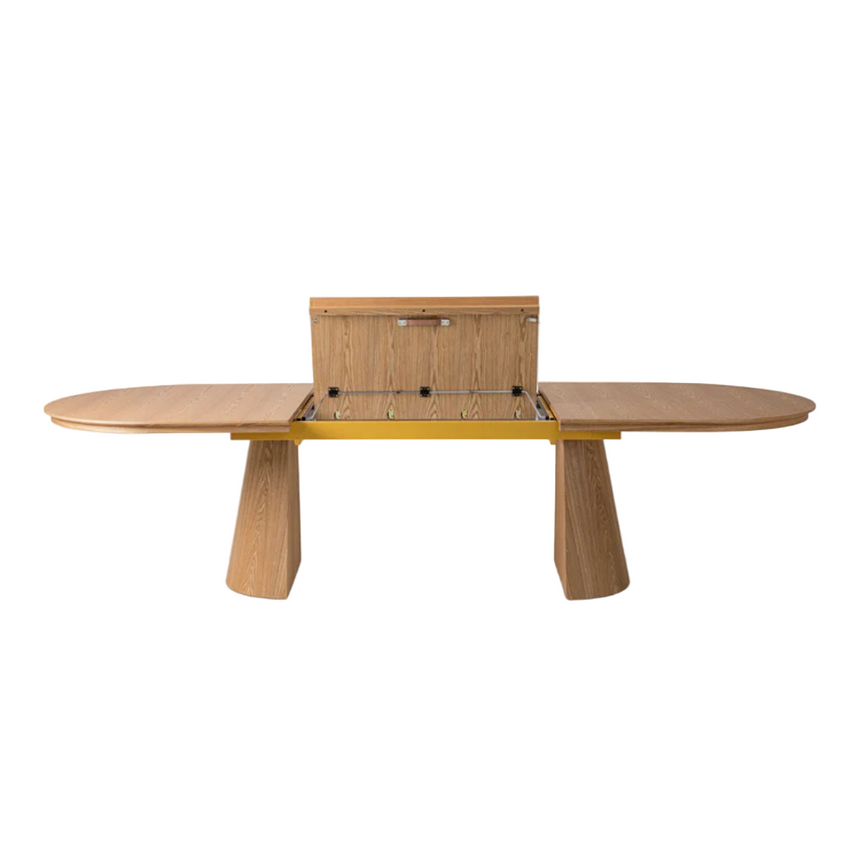 Mana extendable wooden dining table with natural legs