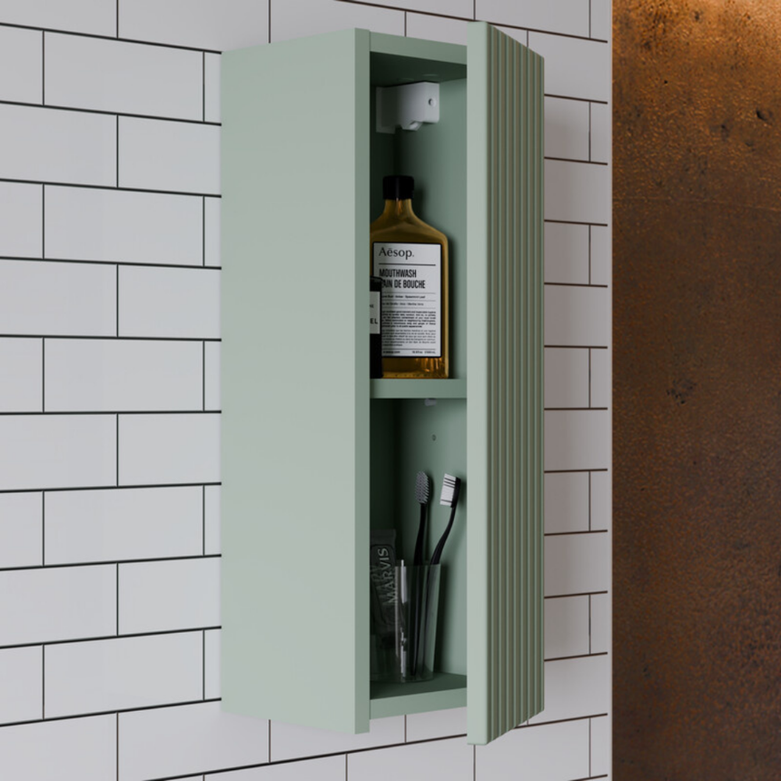 Line Reed fa faliszekrény