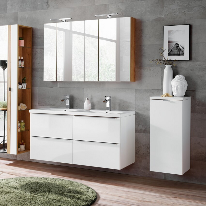 Capri fa faliszekrény