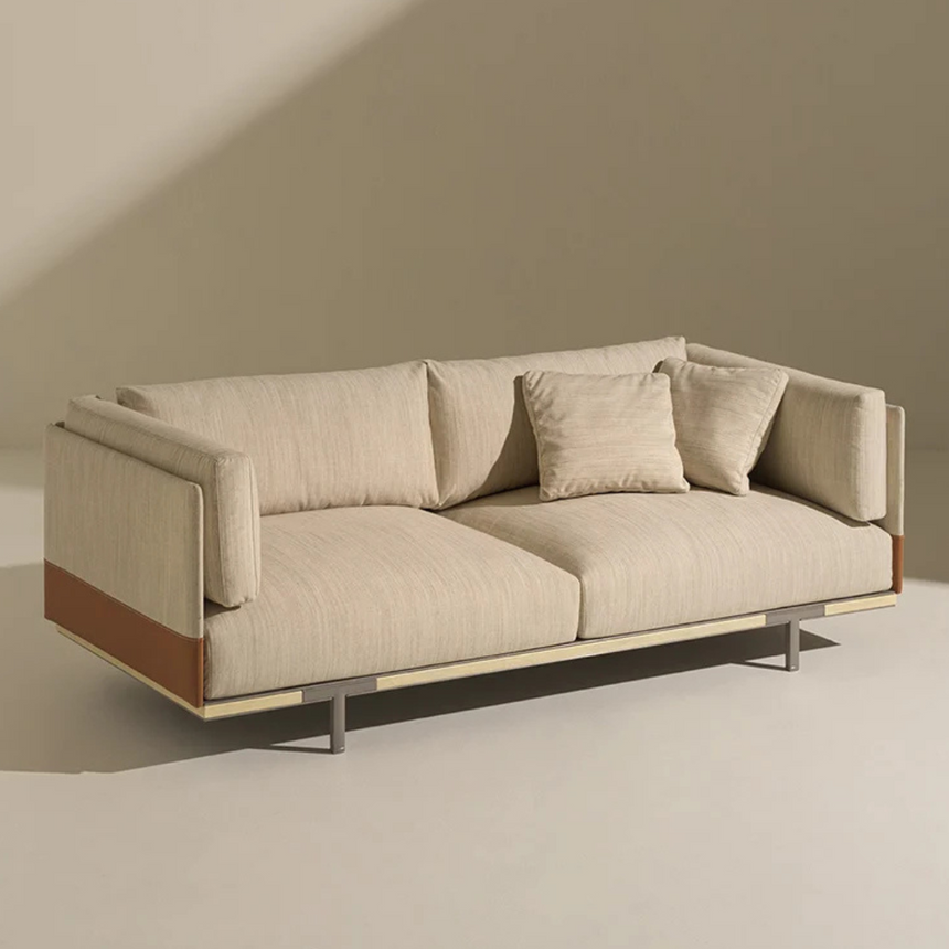 Kilt garden coffee table