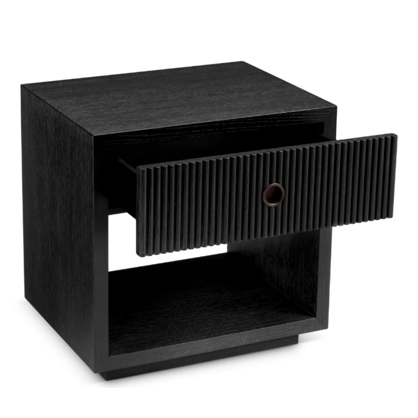 Dimitrios fa éjjeliszekrény