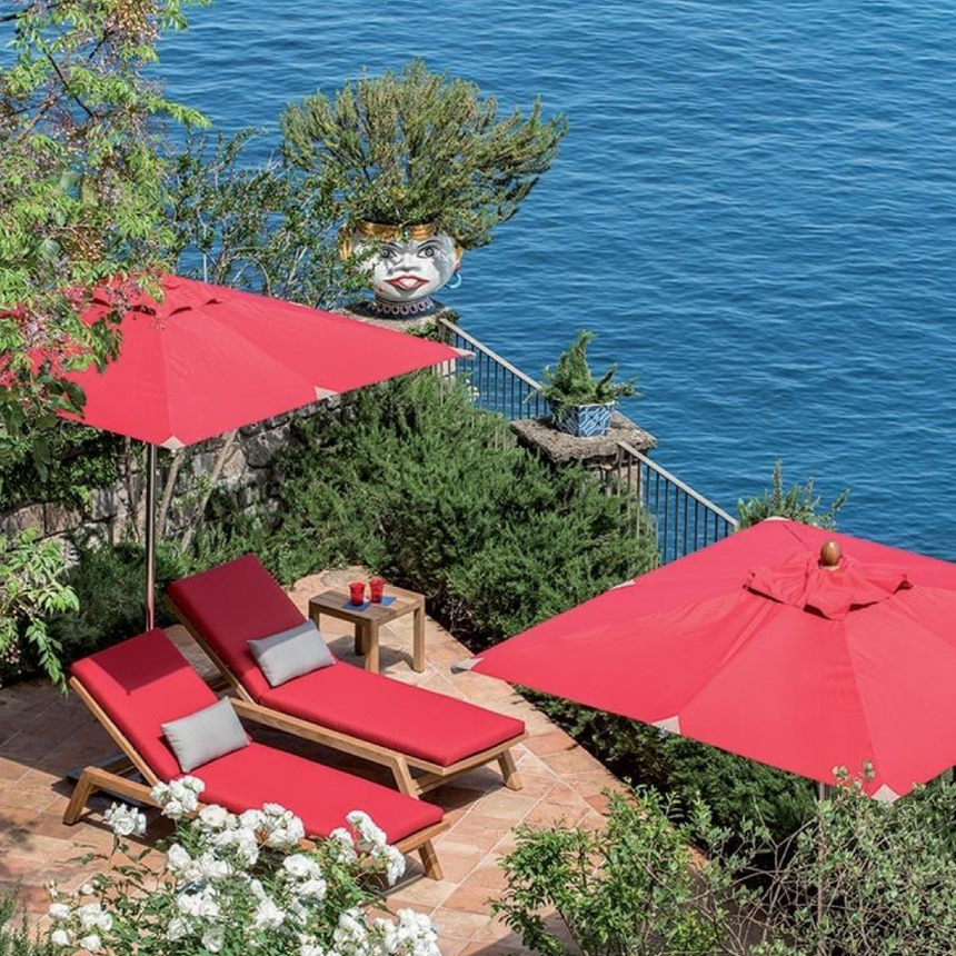 Kilt garden coffee table