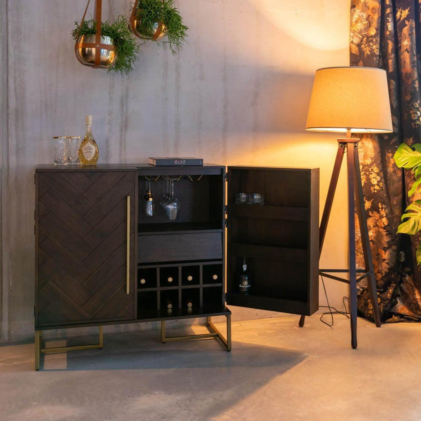 Class 2 ajtós fa kabinet-17