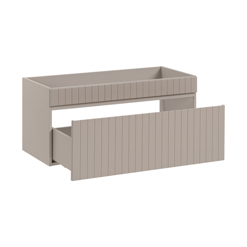 Baggy woven chenille pouf