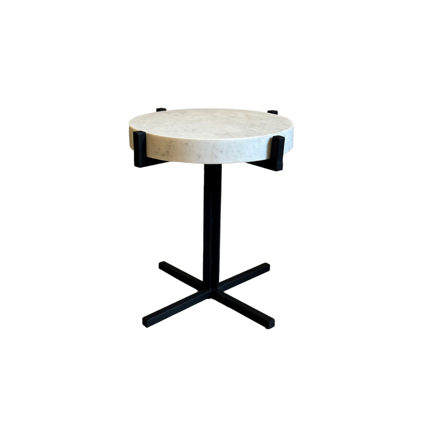 White márvány lerakóasztal