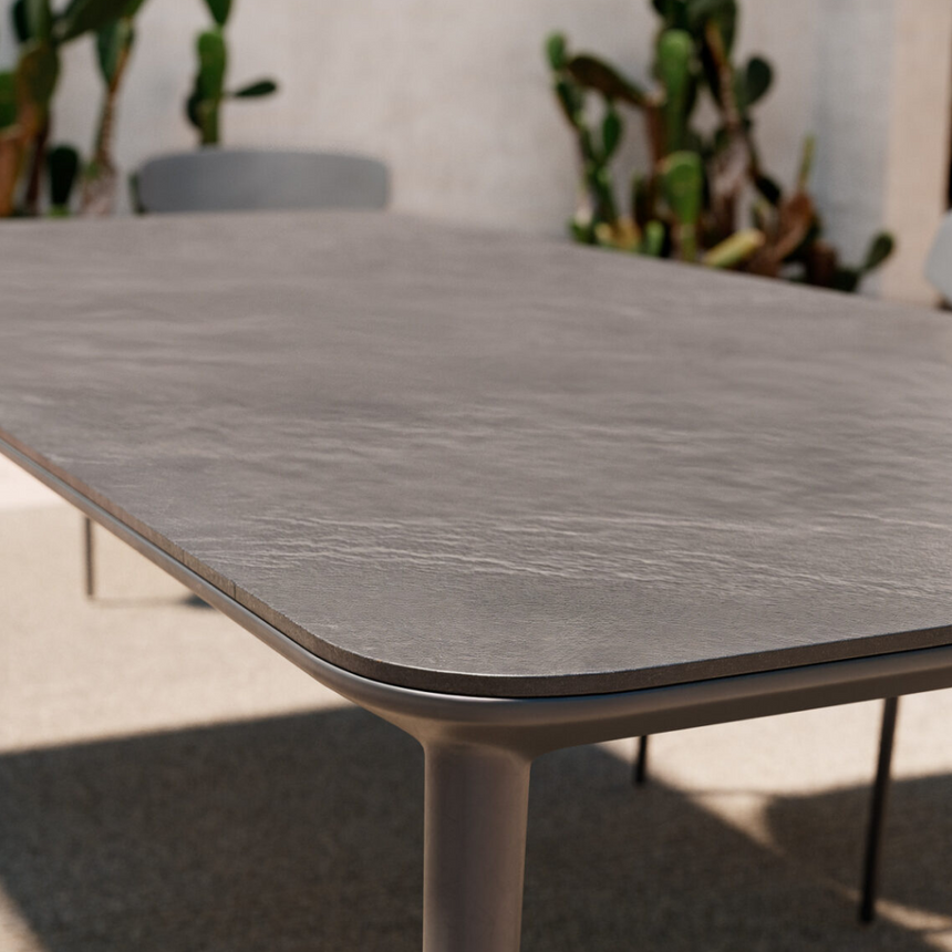 Origami kerti asztal