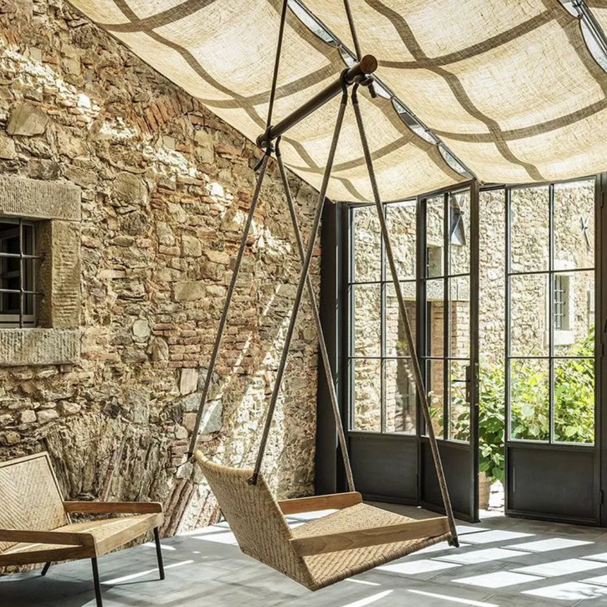 Kilt garden coffee table