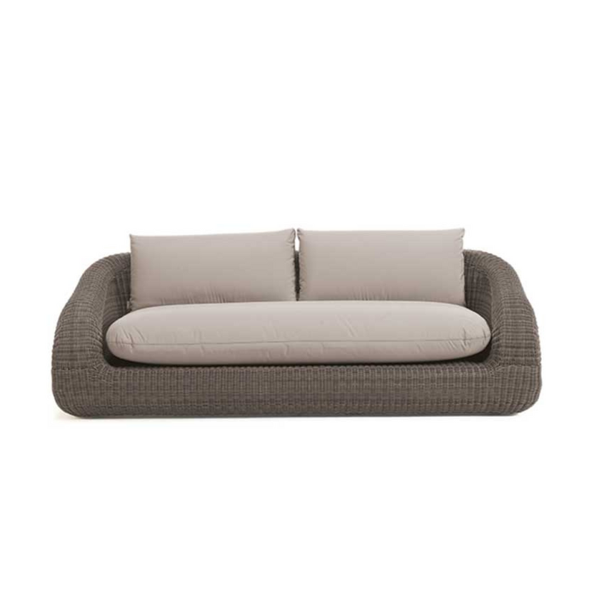 Kilt garden coffee table