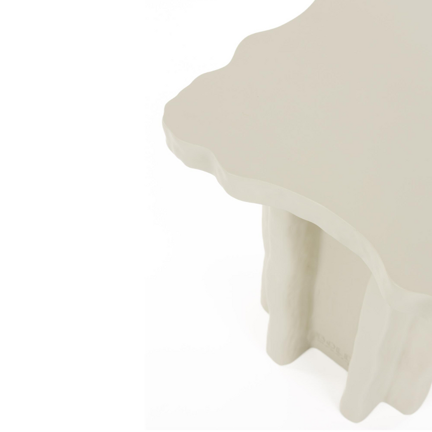 Born To Be Alive Square műgyanta lerakóasztal