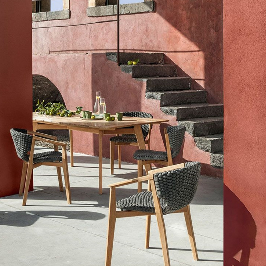 Knit kerti étkezőasztal