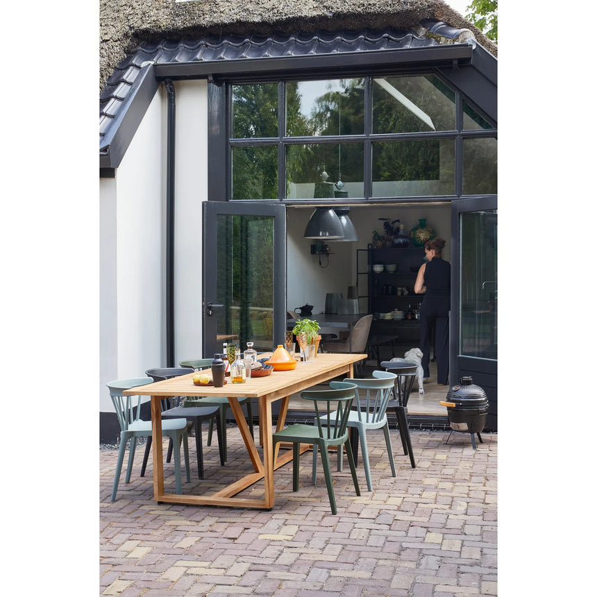 Beaver wood garden table 240x90