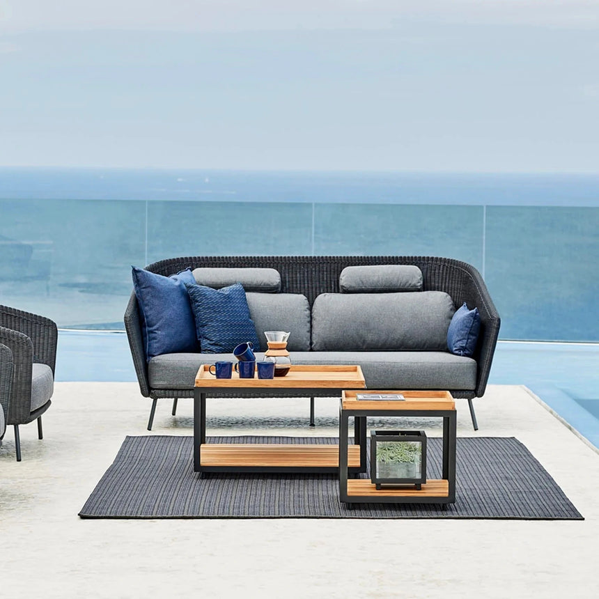 Level fa kerti dohányzóasztal 48x48