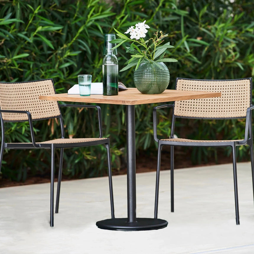 Go fa kerti bisztró asztal 72x72