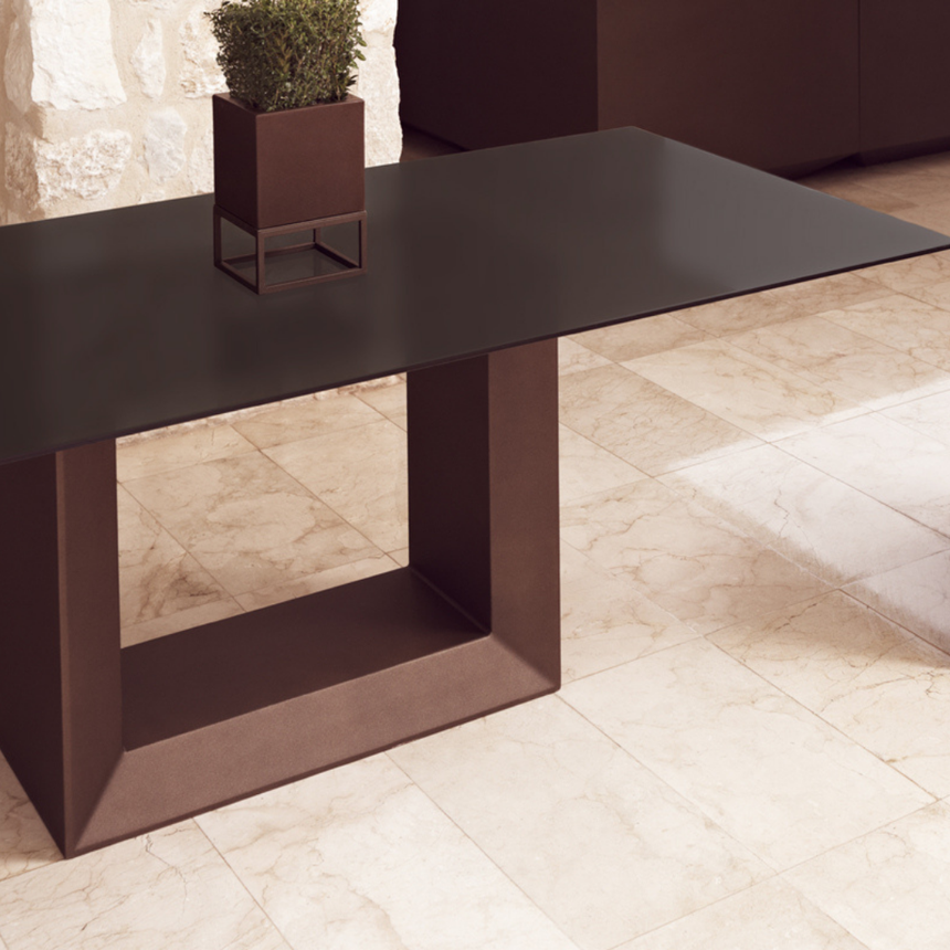 Vela PP kerti étkezőasztal