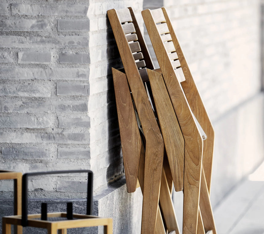 Elegance fabric chair