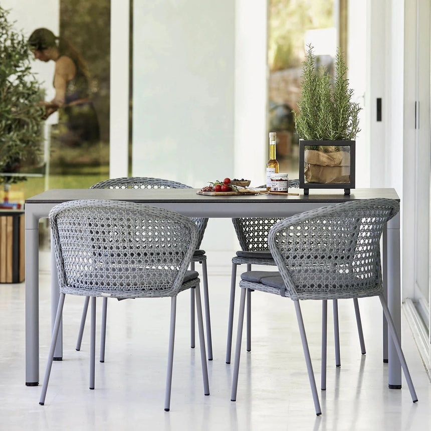 Elegance fabric chair