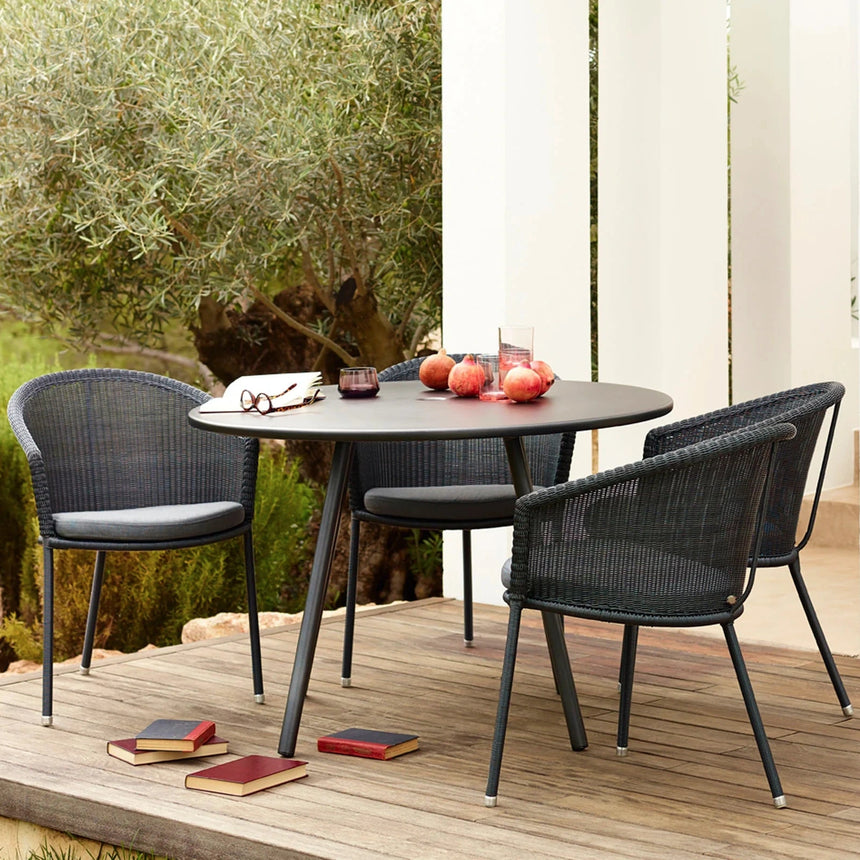 Elegance fabric chair