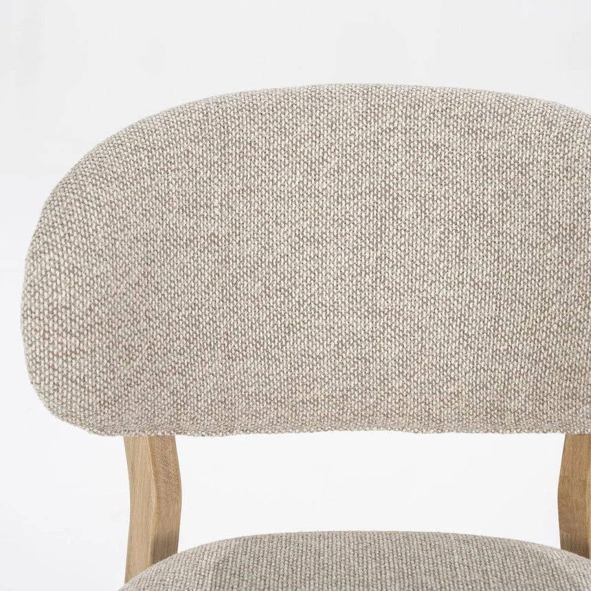 Mikky fabric chair with natural legs