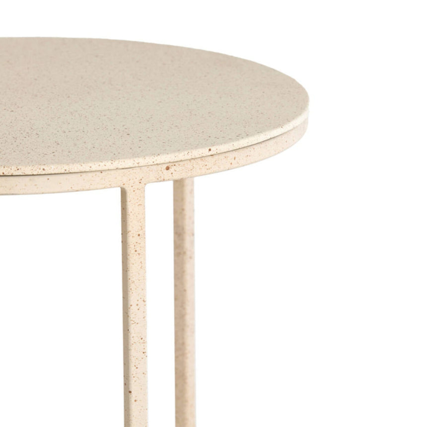 Kulona wooden dining table Ø140