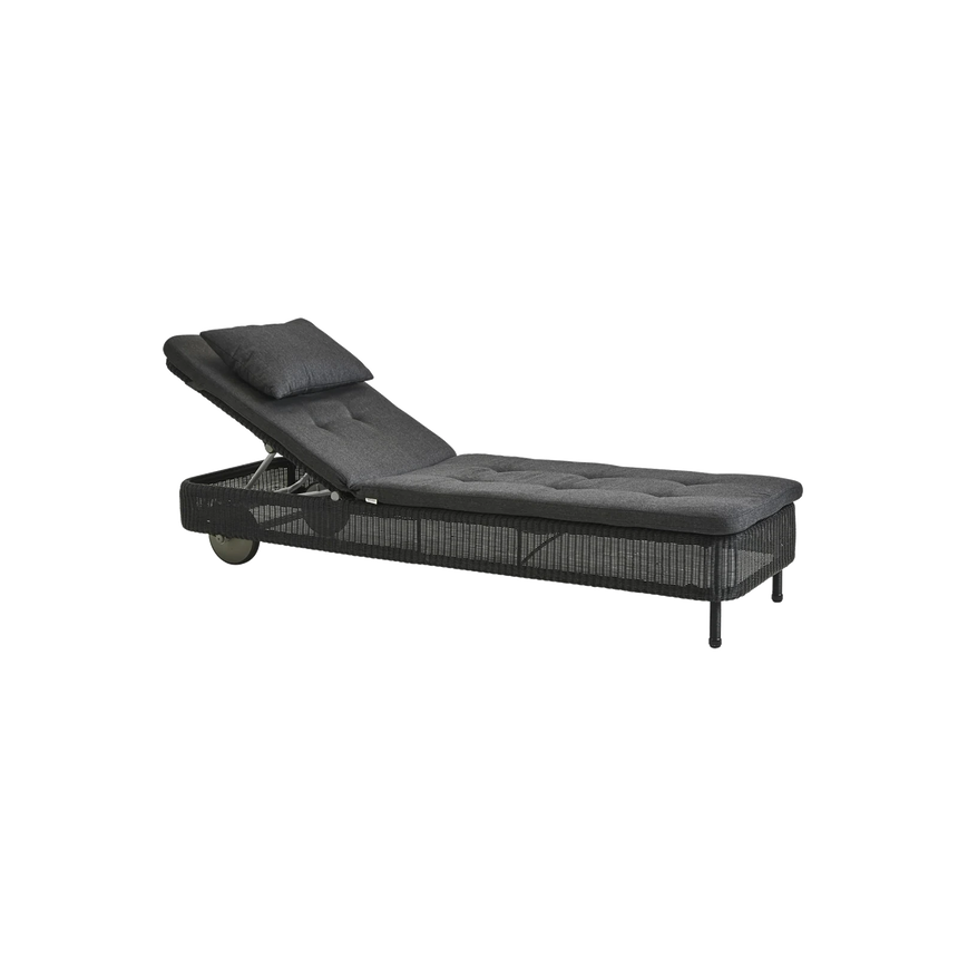 Elegance fabric chair