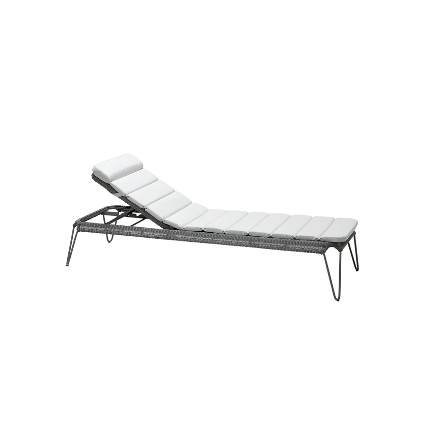 Elegance fabric chair