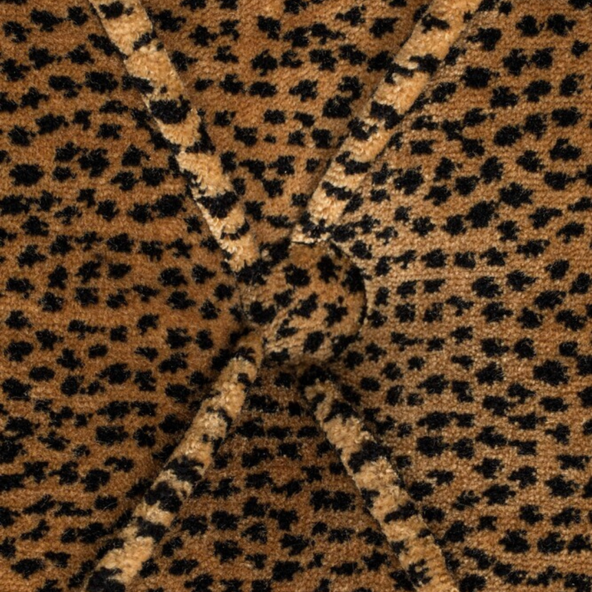 Too Pretty To Sit On bársony kanapé