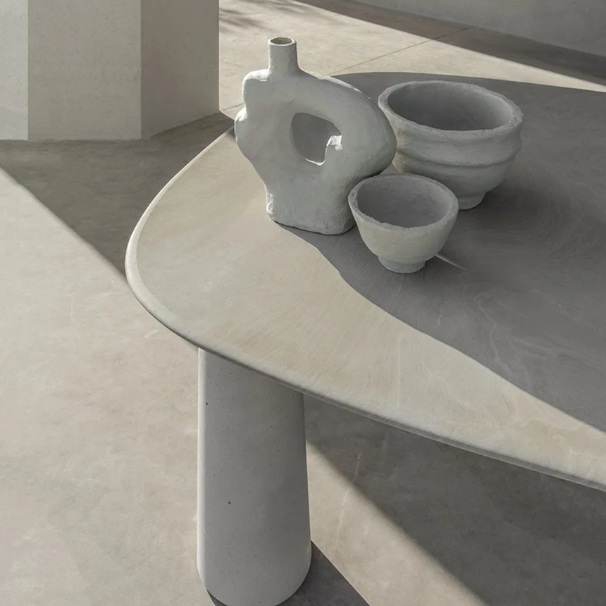 Kilt garden coffee table