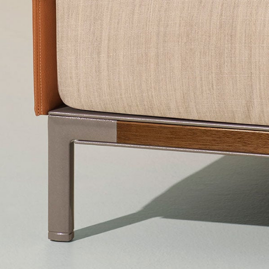 Kilt garden coffee table