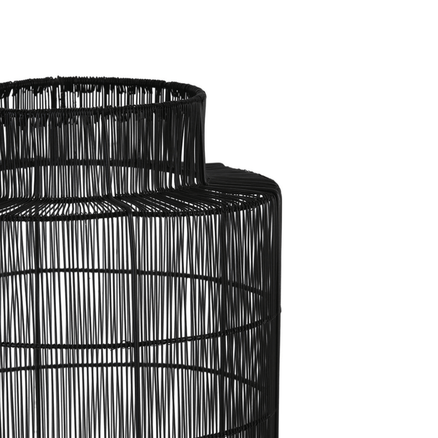 Gruaro metal floor lamp