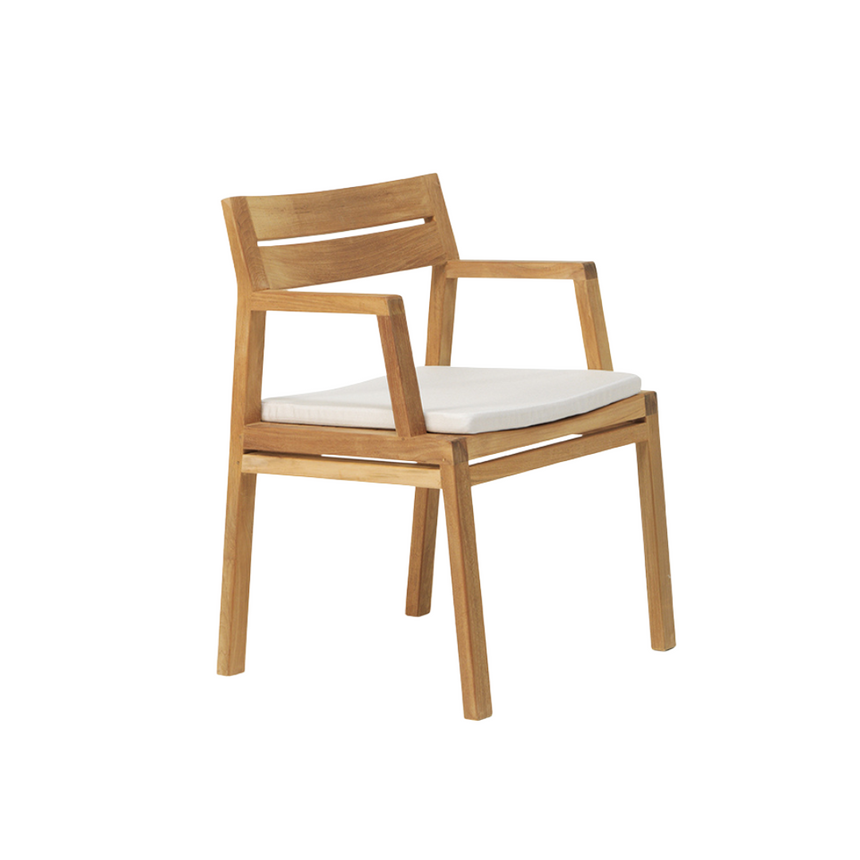 Kilt garden coffee table