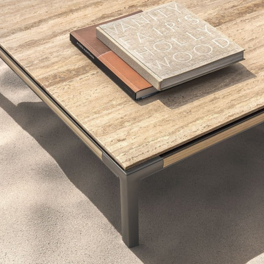 Baia kerti dohányzóasztal