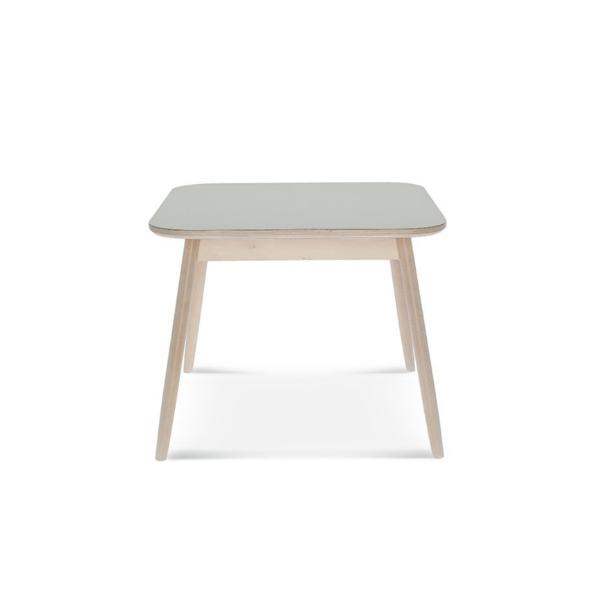 Nino children's table