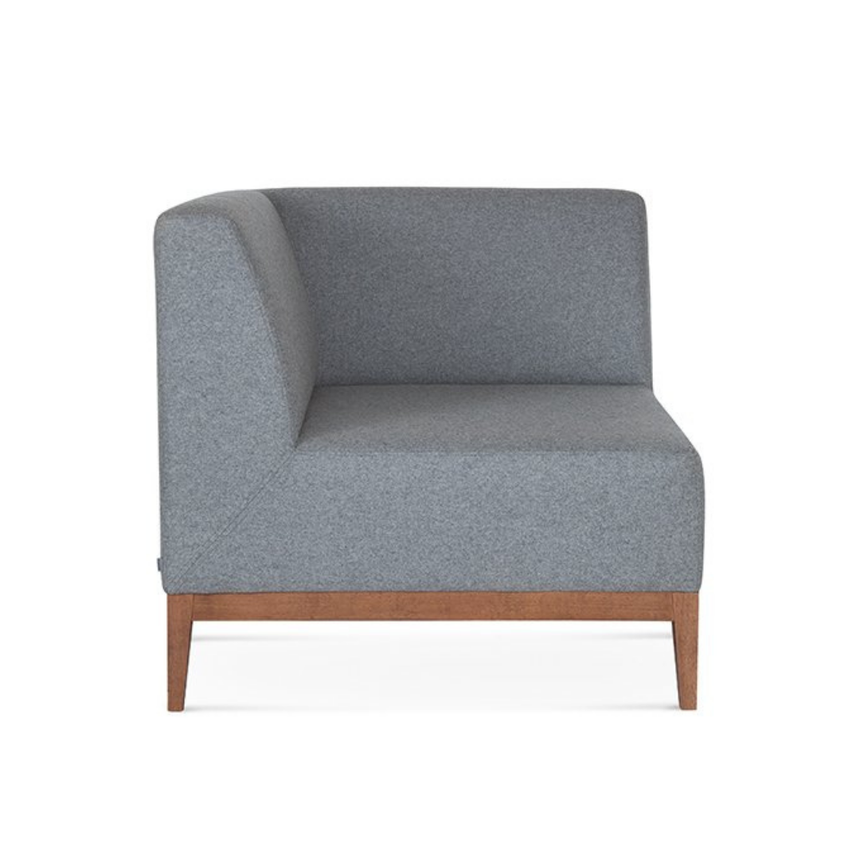 Snug sofa corner unit