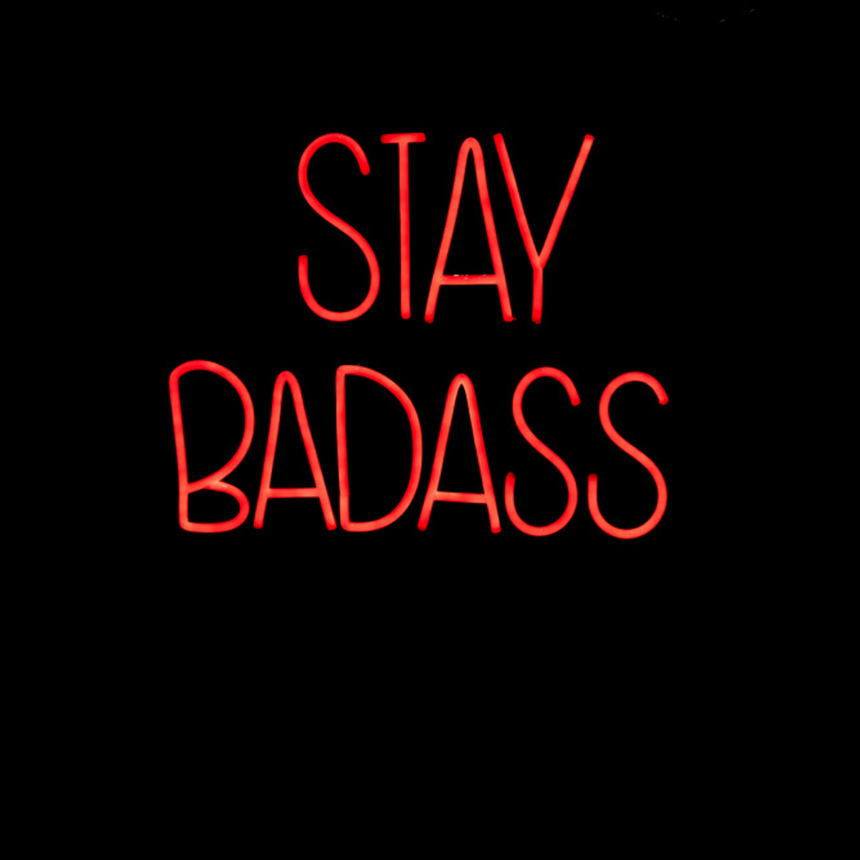 Badass PVC falilámpa