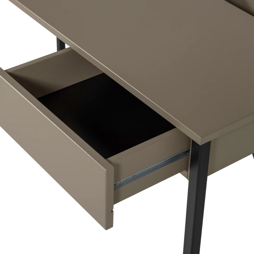 New Julius fa íróasztal