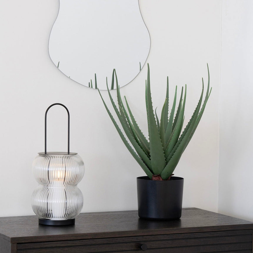 Lucena metal candle holder
