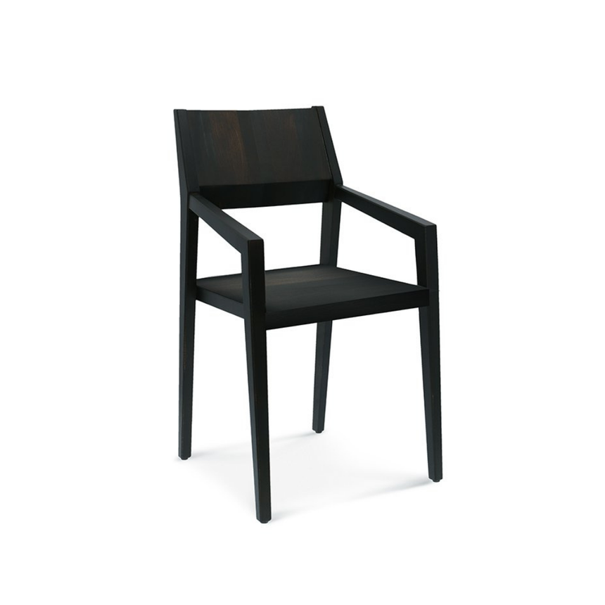 Arcos armchair